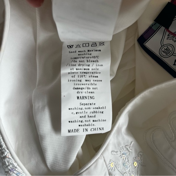 MUKZIN Elegant Original Temperament Cheongsam V-neck White Ruffles NWT - Picture 5 of 5